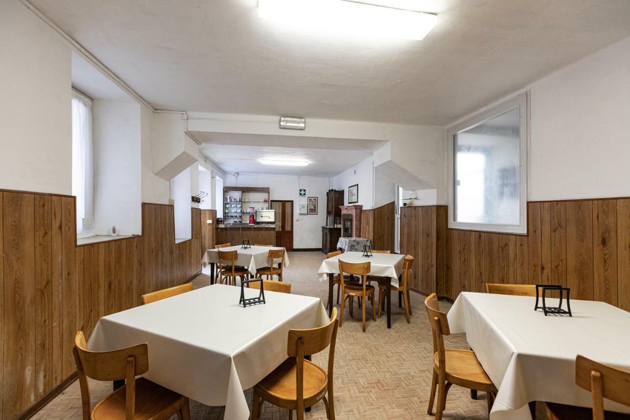 Ostello Di Germagno Omegna Eksteriør billede